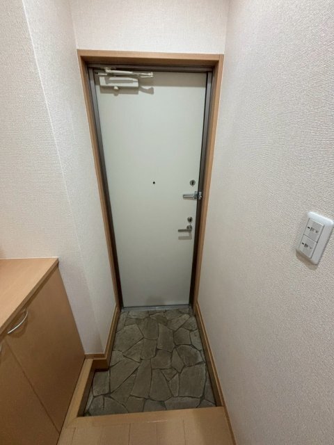 拡大写真:ブランミュール 1階102の玄関