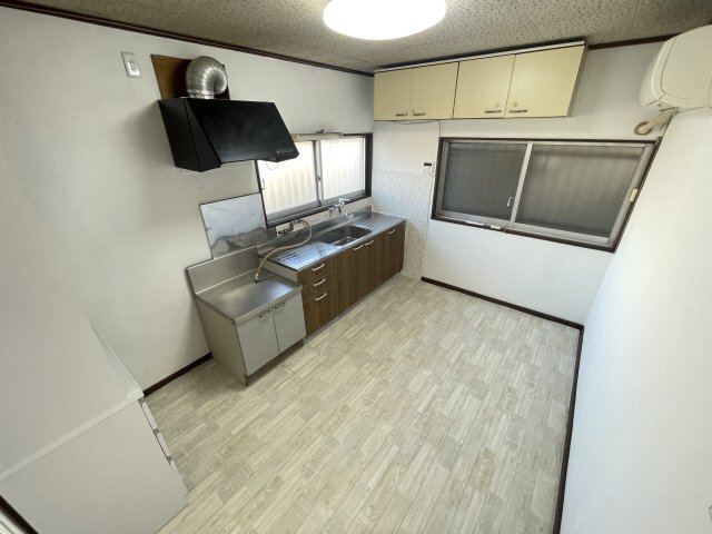 拡大写真:宝塚市安倉南4丁目 1階-の居室・リビング