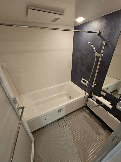 拡大写真:D-residence荘園 B 2階203のバス・シャワールーム
