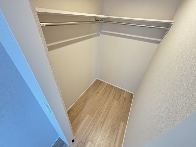 拡大写真:Forest Monzencho East 2階202の収納