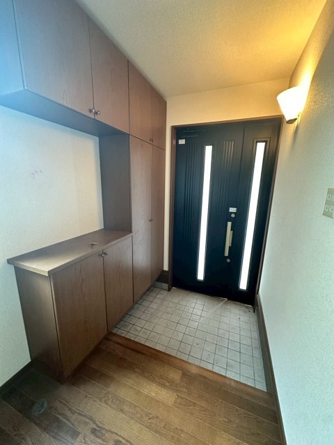 拡大写真:能勢町宿野171戸建 2階-の玄関