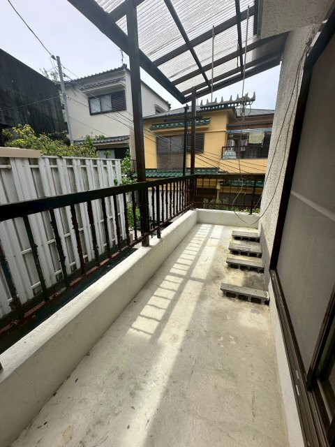 拡大写真:鼓が滝3丁目17-3戸建 3階-のバルコニー