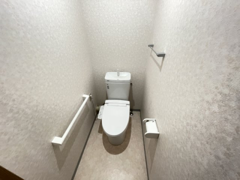 拡大写真:宝塚彩悠館 5階503のトイレ