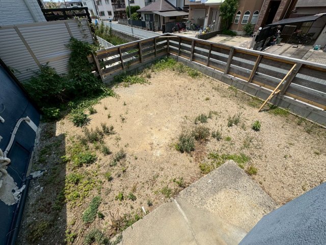 拡大写真:神田1丁目8-12貸家 2階-のバルコニー