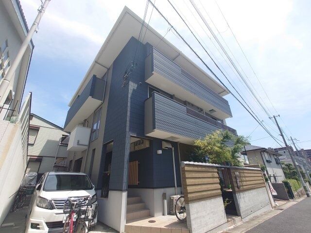 フォート本山中町の外観