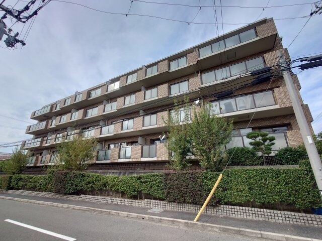 ルネ芦屋親王塚の外観