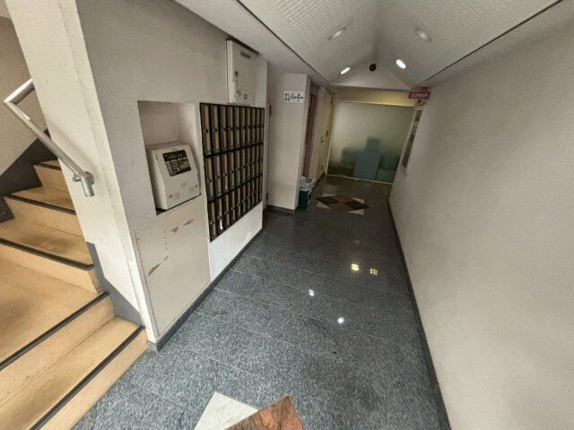拡大写真:プレステージ石橋 3階310のロビー