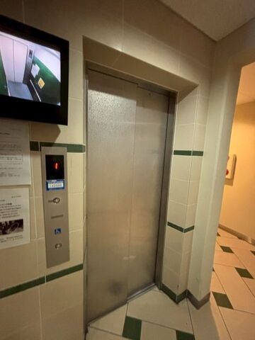 拡大写真:ウインズコート石橋 7階702のエントランス