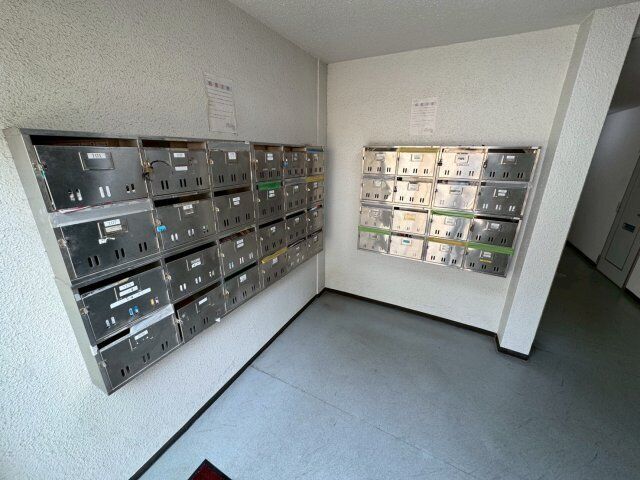 拡大写真：池田グリーンハイツ 2階202のロビー
