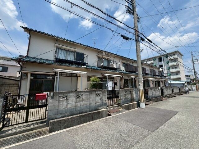 中村ハイツの外観