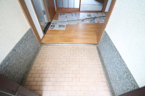 拡大写真:松和荘 2階10の玄関