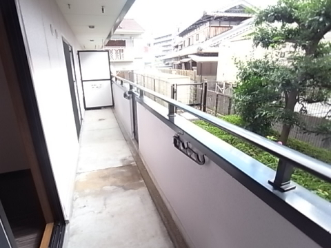 拡大写真:ボヌール宝塚 1階102のバルコニー