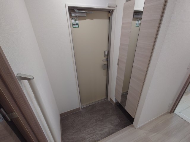 拡大写真:D-residence上甲子園 1階101の玄関