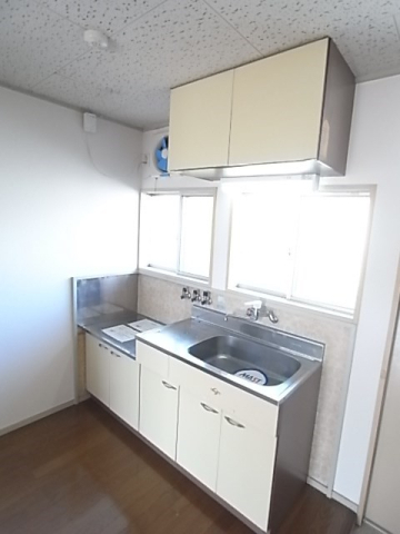 拡大写真:売布ハイツ 2階202のキッチン