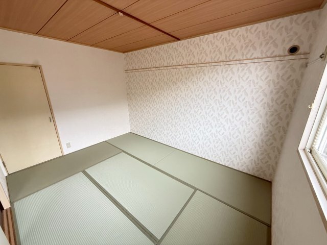 拡大写真:シルフィード花屋敷 2階205の和室