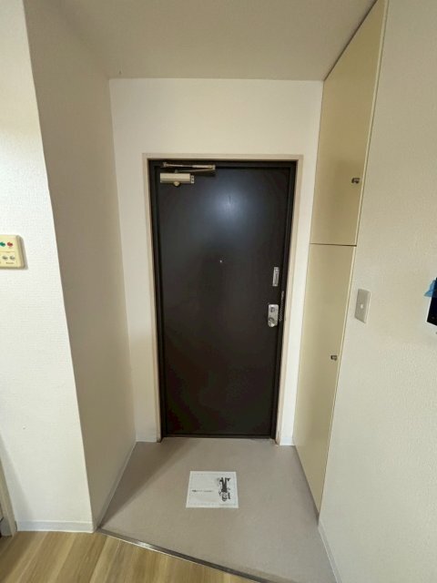 拡大写真:メゾン槻木 1階103の玄関