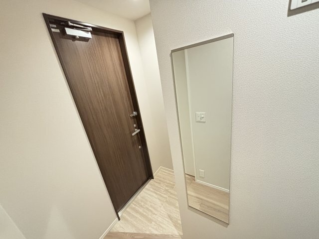 拡大写真:Forest Monzencho East 3階306の玄関