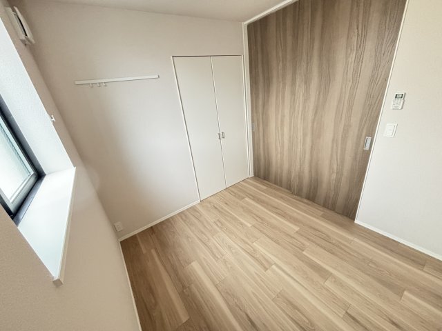 拡大写真:Forest Monzencho East 2階206のその他