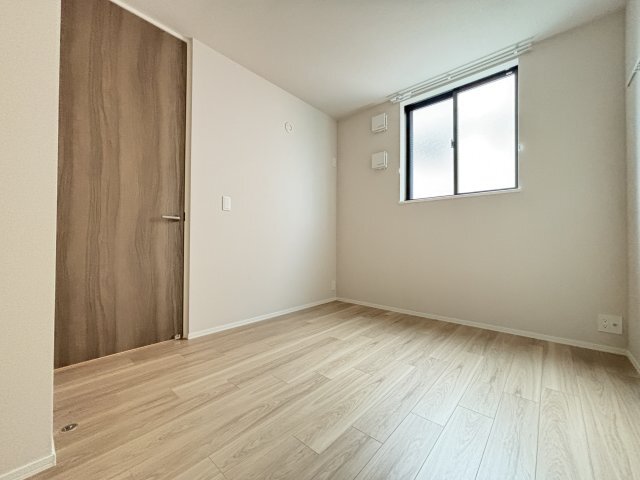 拡大写真:Forest Monzencho East 2階205のその他