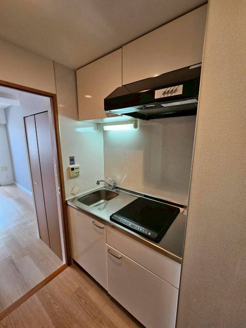 拡大写真:サンロード石橋 3階302のキッチン