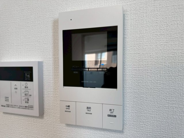 拡大写真：クローバー・クレア池田 3階303のセキュリティ