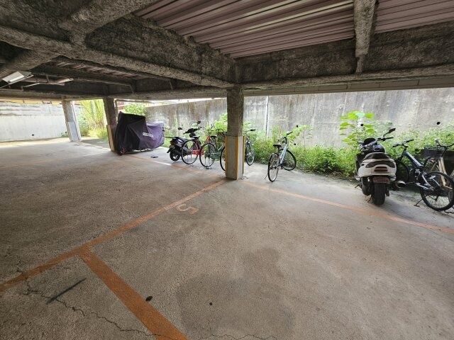 拡大写真:メゾン鼓ヶ滝 2階206のその他共有部分