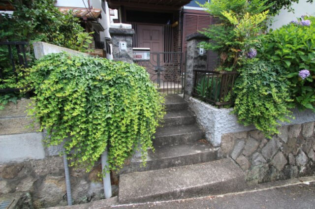拡大写真:東畦野5丁目7-5戸建 1階-のエントランス