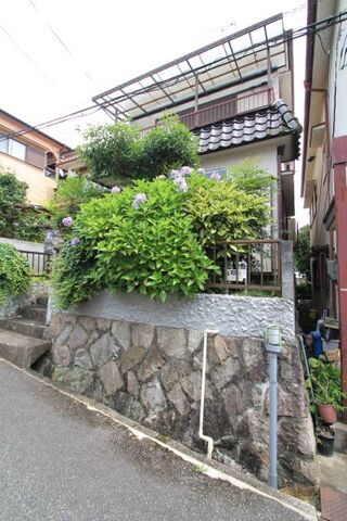 拡大写真:東畦野5丁目7-5戸建 1階-の建物外観