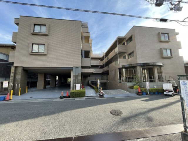 拡大写真:グローリー甲子園 2階215のその他共有部分