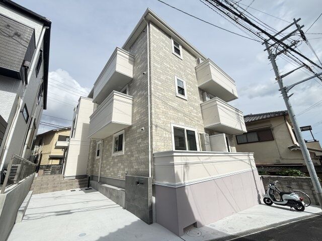 カサ苦楽園の外観