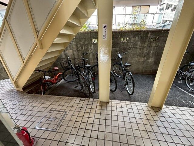 拡大写真:メゾンジョイ 1階101のその他共有部分