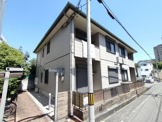 シャーメゾン甲南の外観