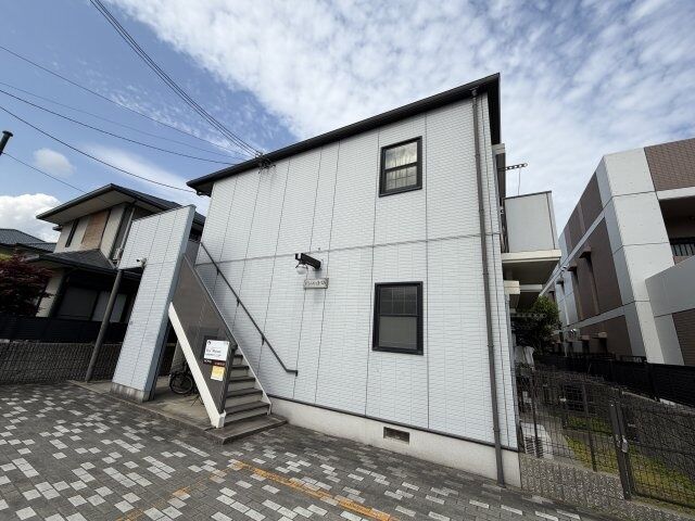 拡大写真：ドミールほづみ 1階103の建物外観