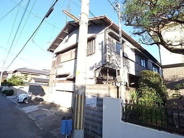 拡大写真:小戸1丁目17-5テラスハウス 2階4の建物外観