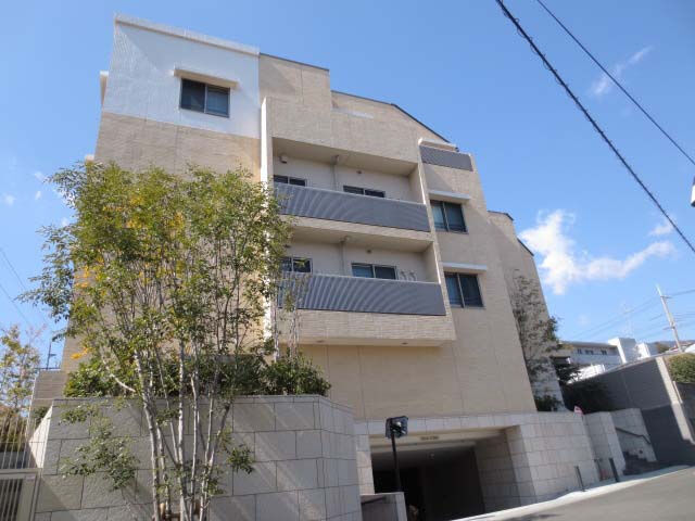 ジオ芦屋東山町の外観