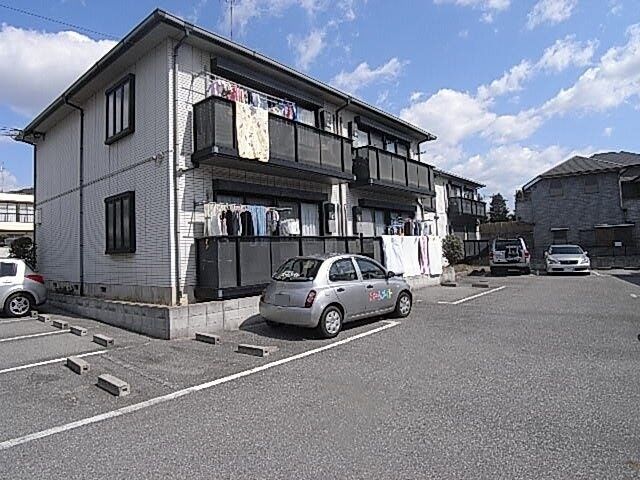 拡大写真:イーストハウス 2階203の駐車場
