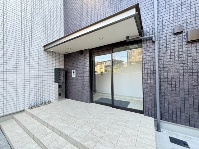 拡大写真:ユアメゾン魚崎 1階102のロビー