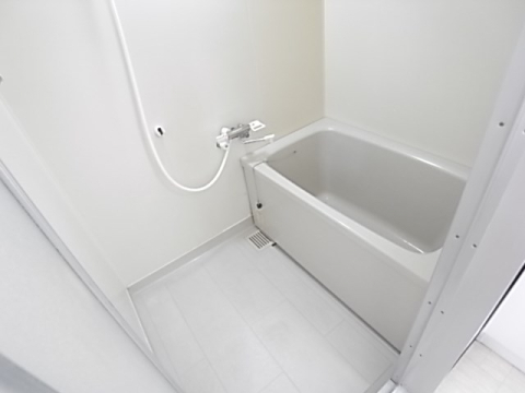 拡大写真:エミネンス宝塚 3階305のバス・シャワールーム