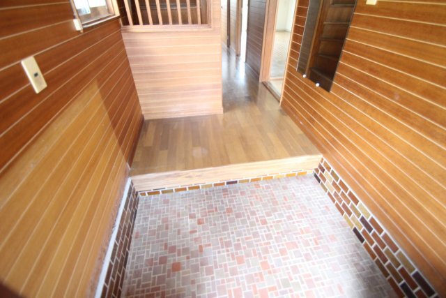 拡大写真:東畦野5丁目7-5戸建 1階-の玄関