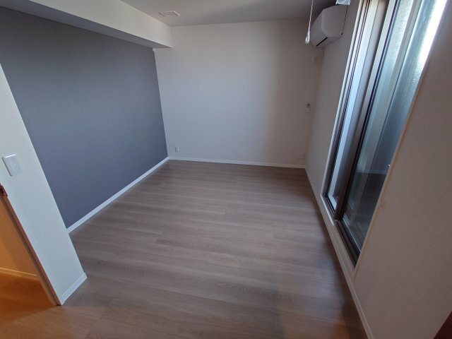 拡大写真:Shamaison Ecracie大屋町 4階403の洋室