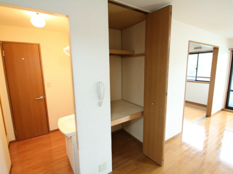 拡大写真:ルミエール鴬の森 2階202のその他部屋・スペース