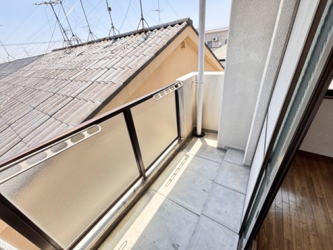 拡大写真:メリット伊丹 3階303のバルコニー