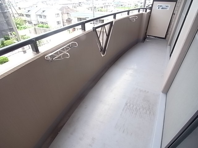 拡大写真:インペリアル樋ノ口 4階403のバルコニー