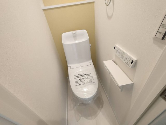 拡大写真:カサ苦楽園 1階103のトイレ