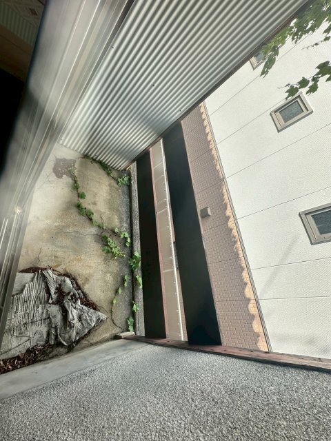 拡大写真:小戸1丁目17-5テラスハウス 2階4のバルコニー