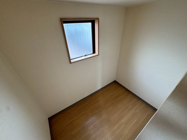 拡大写真:オーナーズマンション鉢塚 4階401の収納