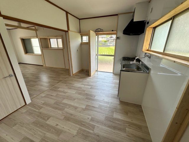 拡大写真:西多田1丁目17-5戸建 2階-の室内