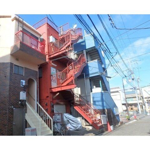 シャルムの外観
