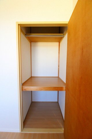 拡大写真:708B 2階202の退去前のため、別部屋のお写真です。
