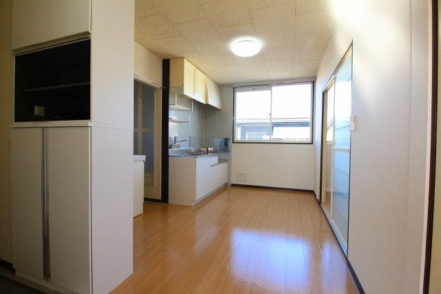 拡大写真:708B 2階202の退去前のため、別部屋のお写真です。